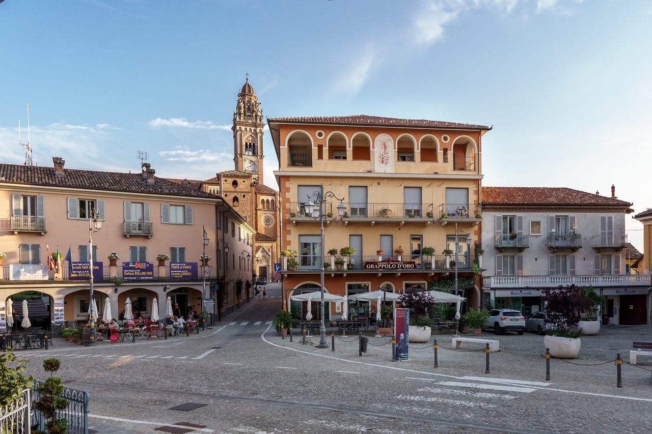 Grappolo d'oro a Monforte d'Alba